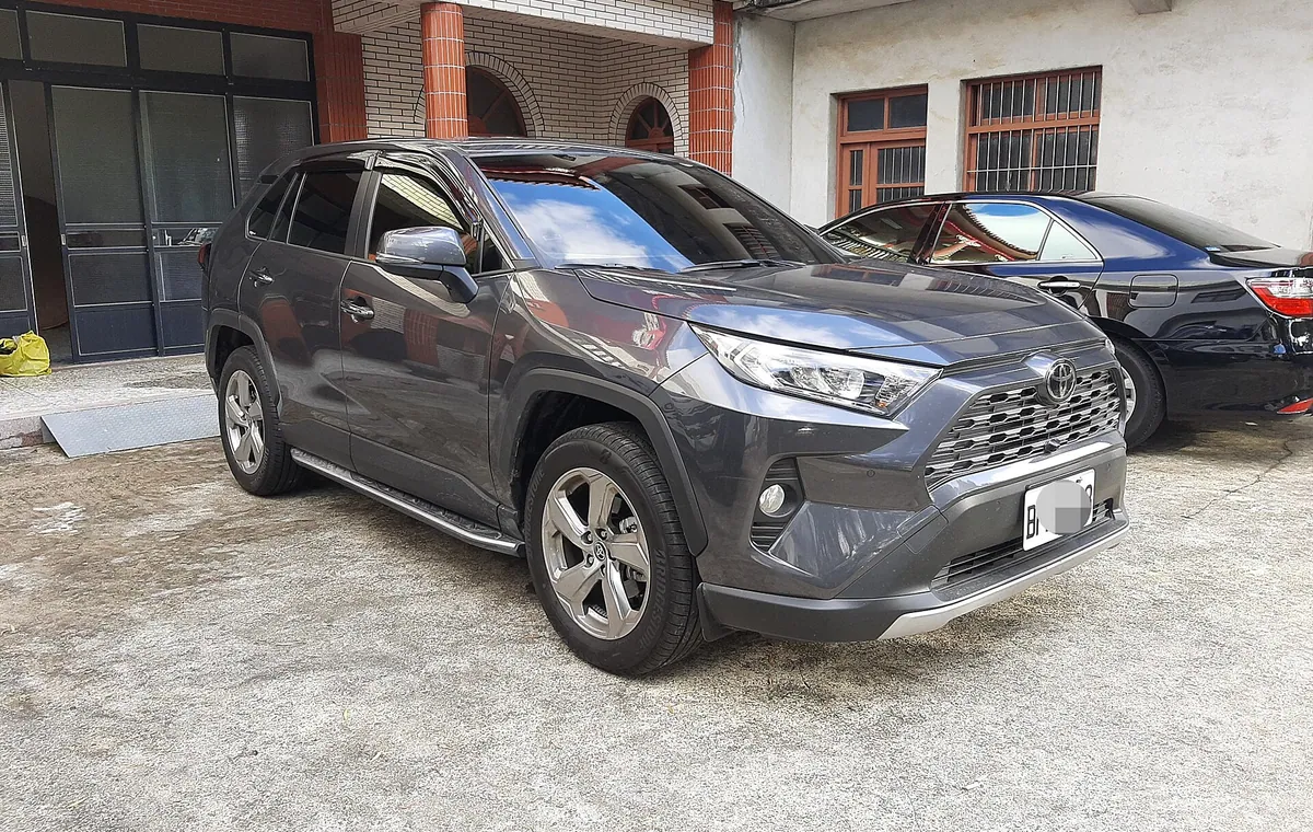 Toyota RAV4 vehicle